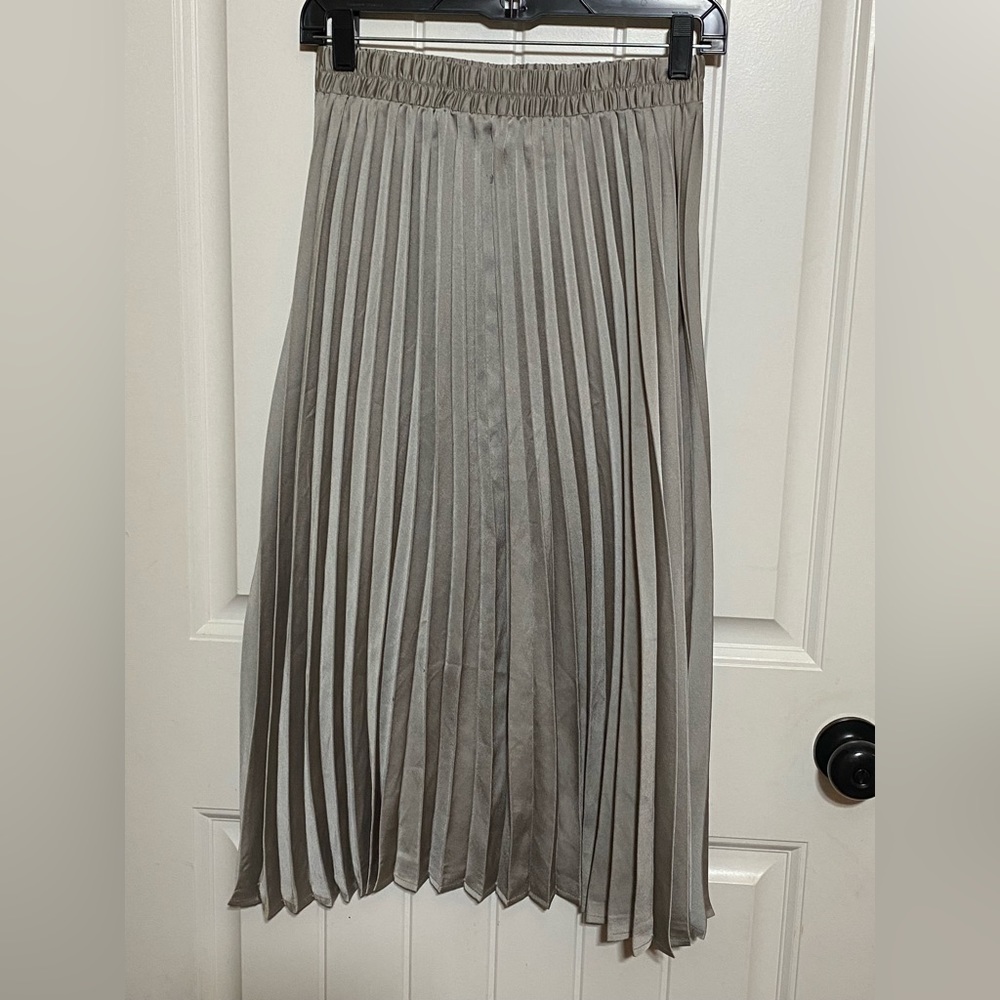 Sadie X Love Pleated Skirt